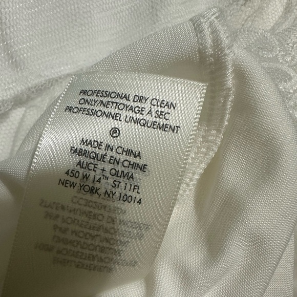 Alice & Olivia Off White Babydoll Dreema Tulle Tee Lace Tiered Mini Dress size L - Picture 14 of 15